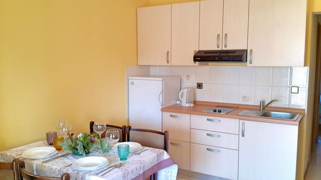 Apartment Maras Poreč Exterior foto